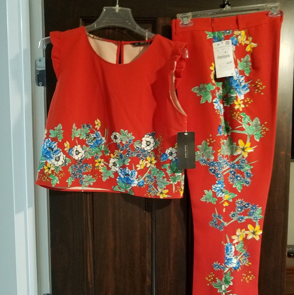 Zara Basic SZ L red floral top and pants